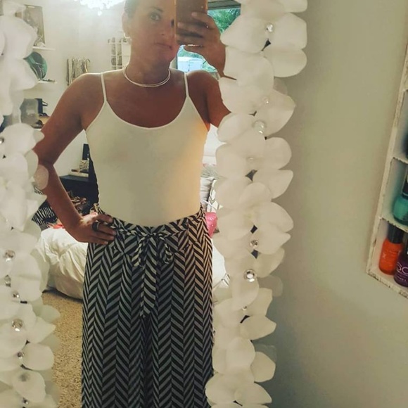 Meet your Posher, Dawn - Picture 4 of 5